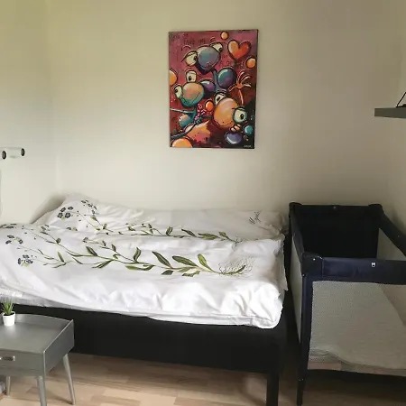 Bed & Breakfast Tinggaarden