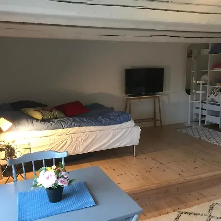 Bed & Breakfast Tinggaarden *