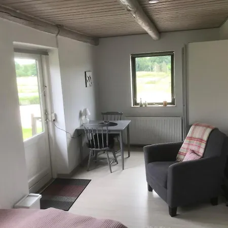 Bed & Breakfast Tinggaarden Graested